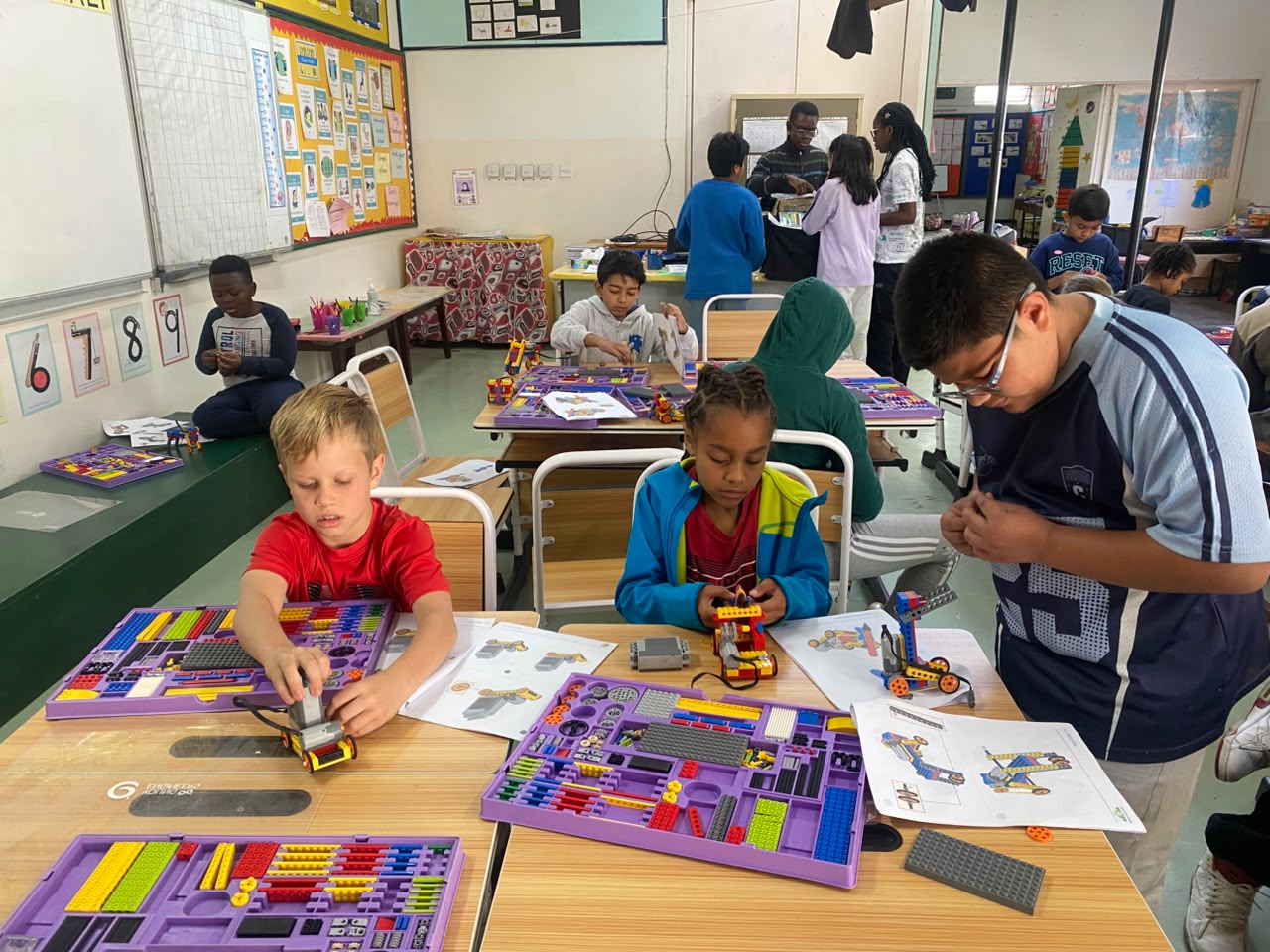 Primary pupils building LEGO Education models in a STEM lesson
